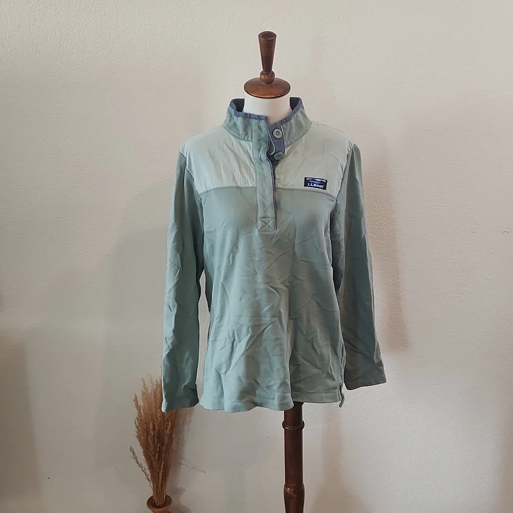 L.L. Bean Light Sage Green Pullover Jacket